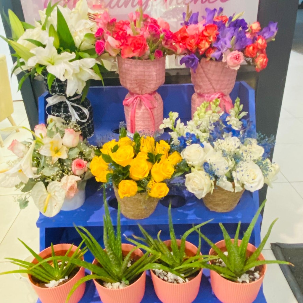 Flower Shelf Display